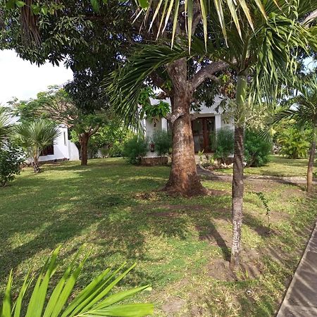 Sonrisa Villas Diani Beach Eksteriør billede