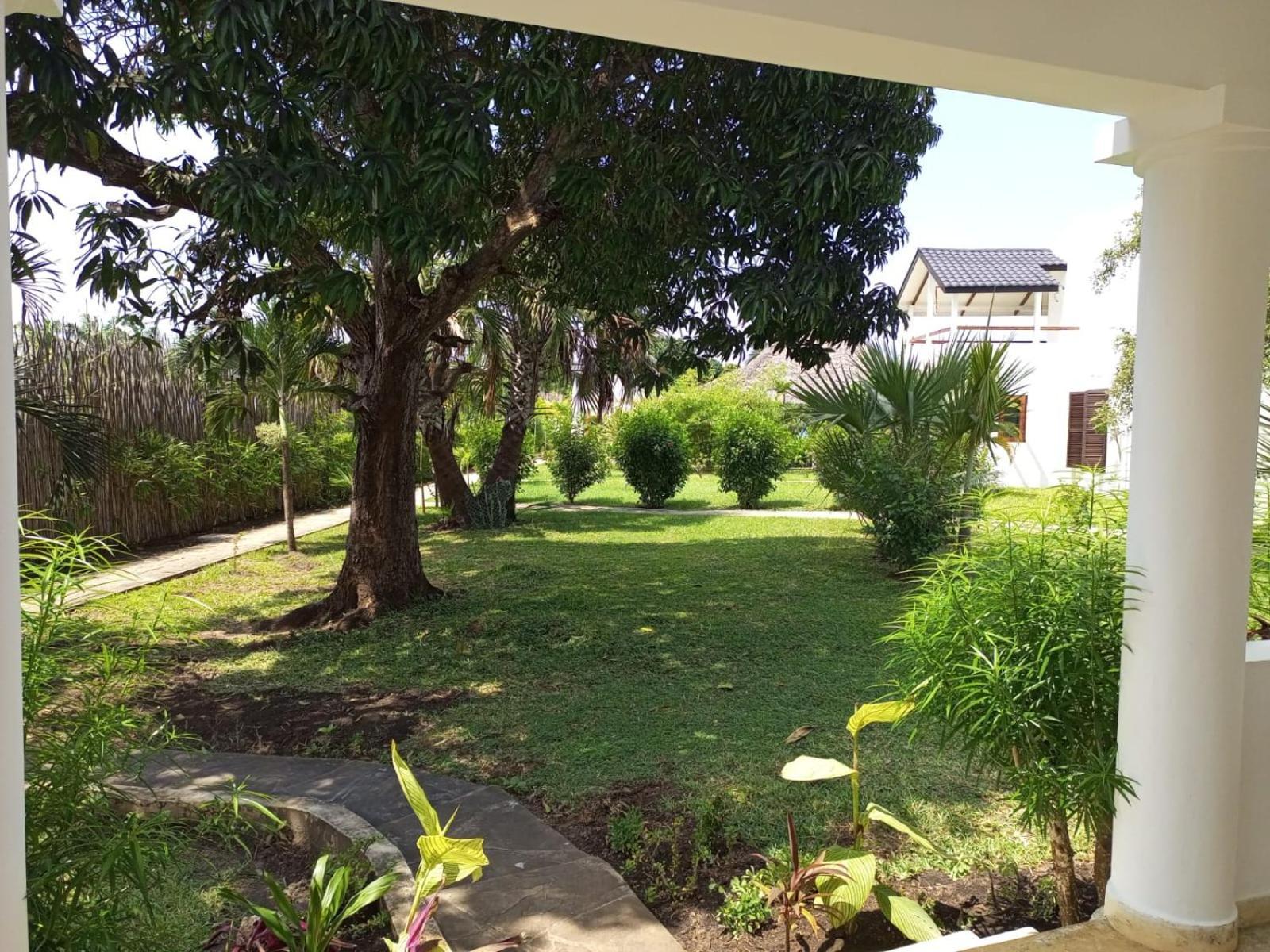 Sonrisa Villas Diani Beach Eksteriør billede